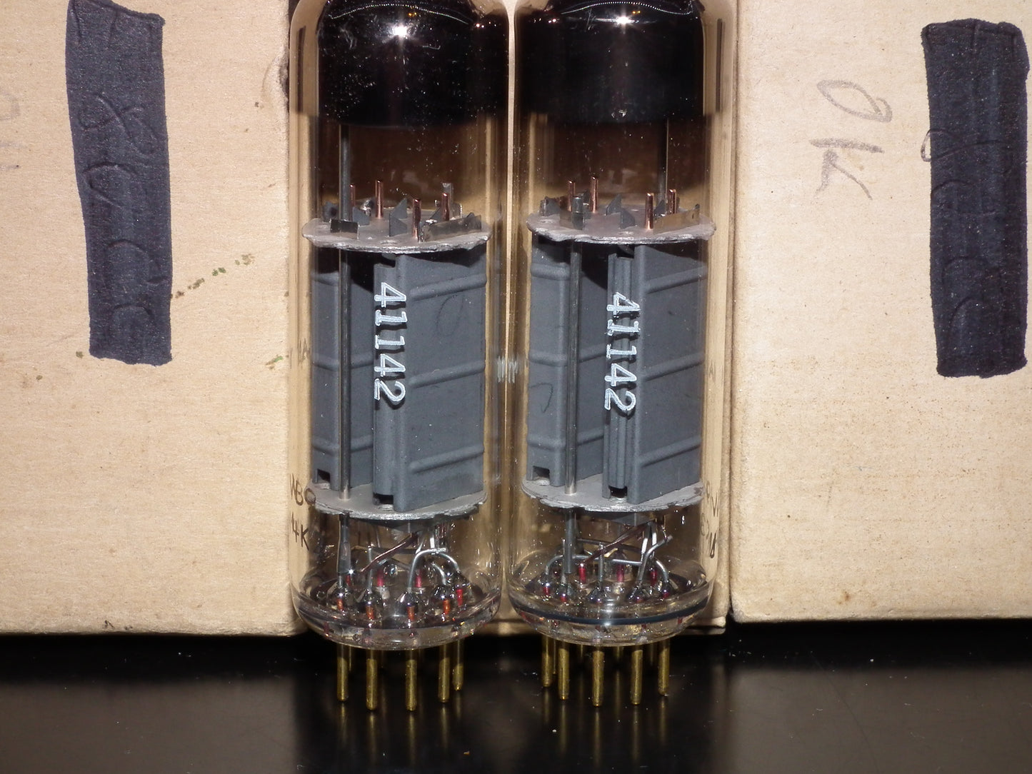 Telefunken E80CC 6085 Platinum Matched pair NOS Holland Heerlen 1964