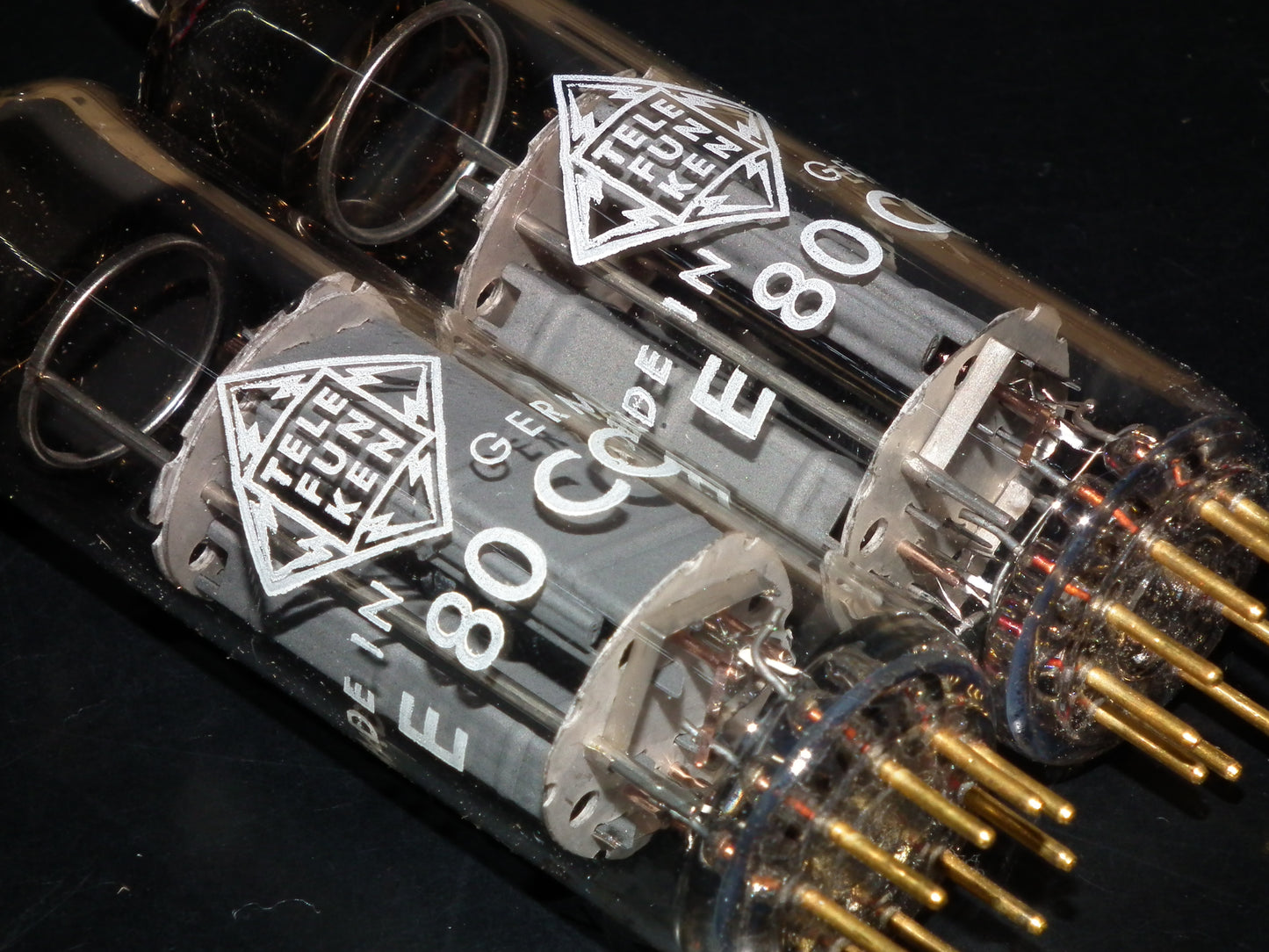 Telefunken E80CC 6085 Platinum Matched pair NOS Holland Heerlen 1964
