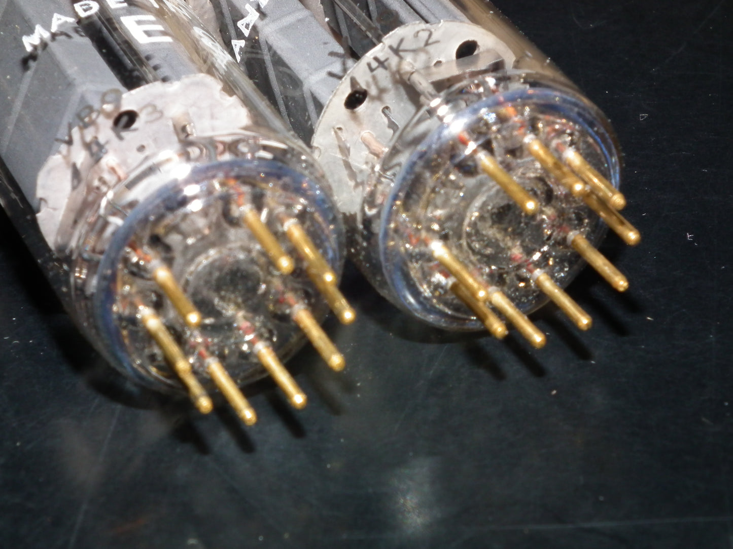 Telefunken E80CC 6085 Platinum Matched pair NOS Holland Heerlen 1964