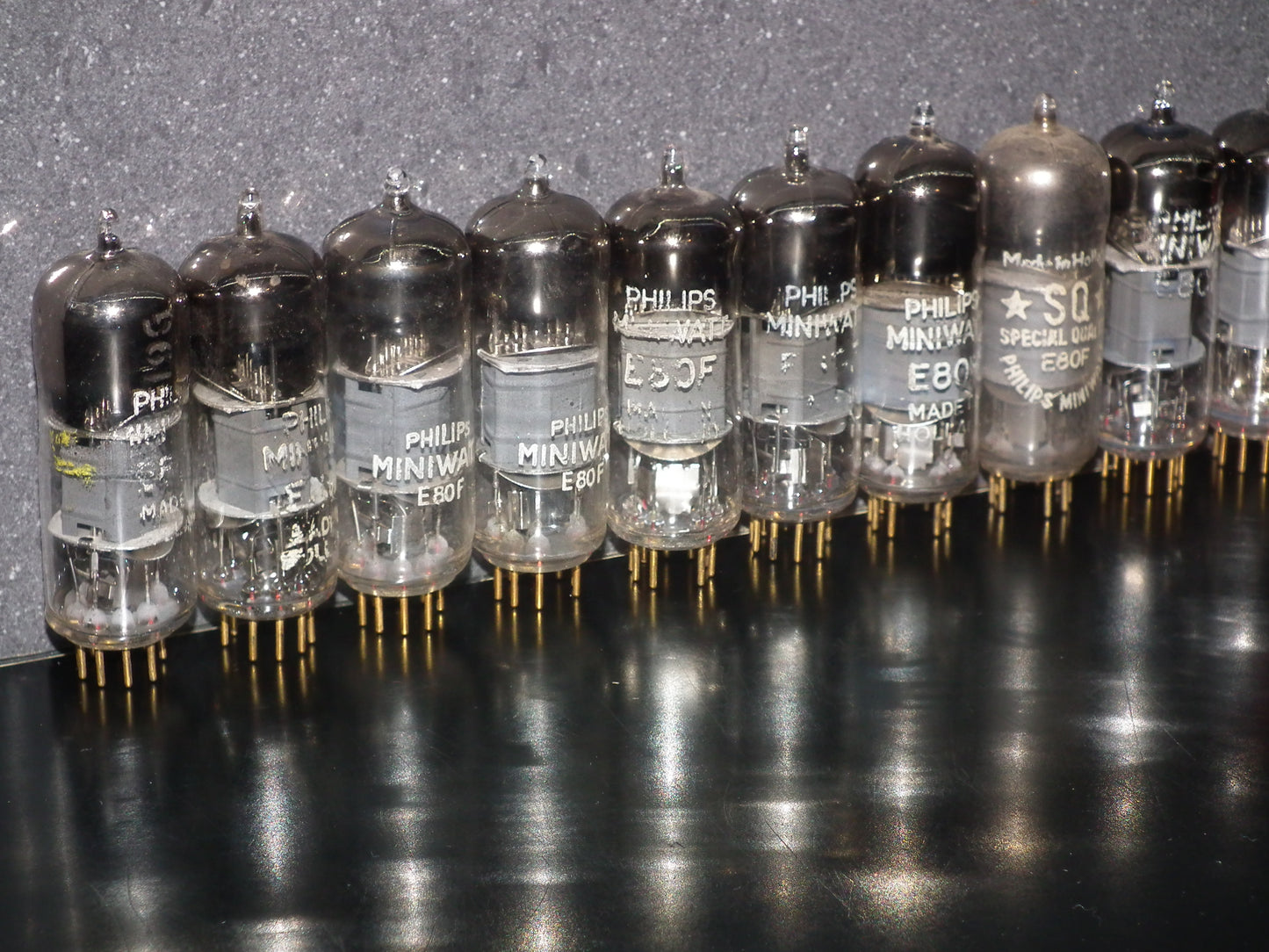 E80F Philips 6084 RARE SQUARE GETTER Pinched Waist Used Tested
