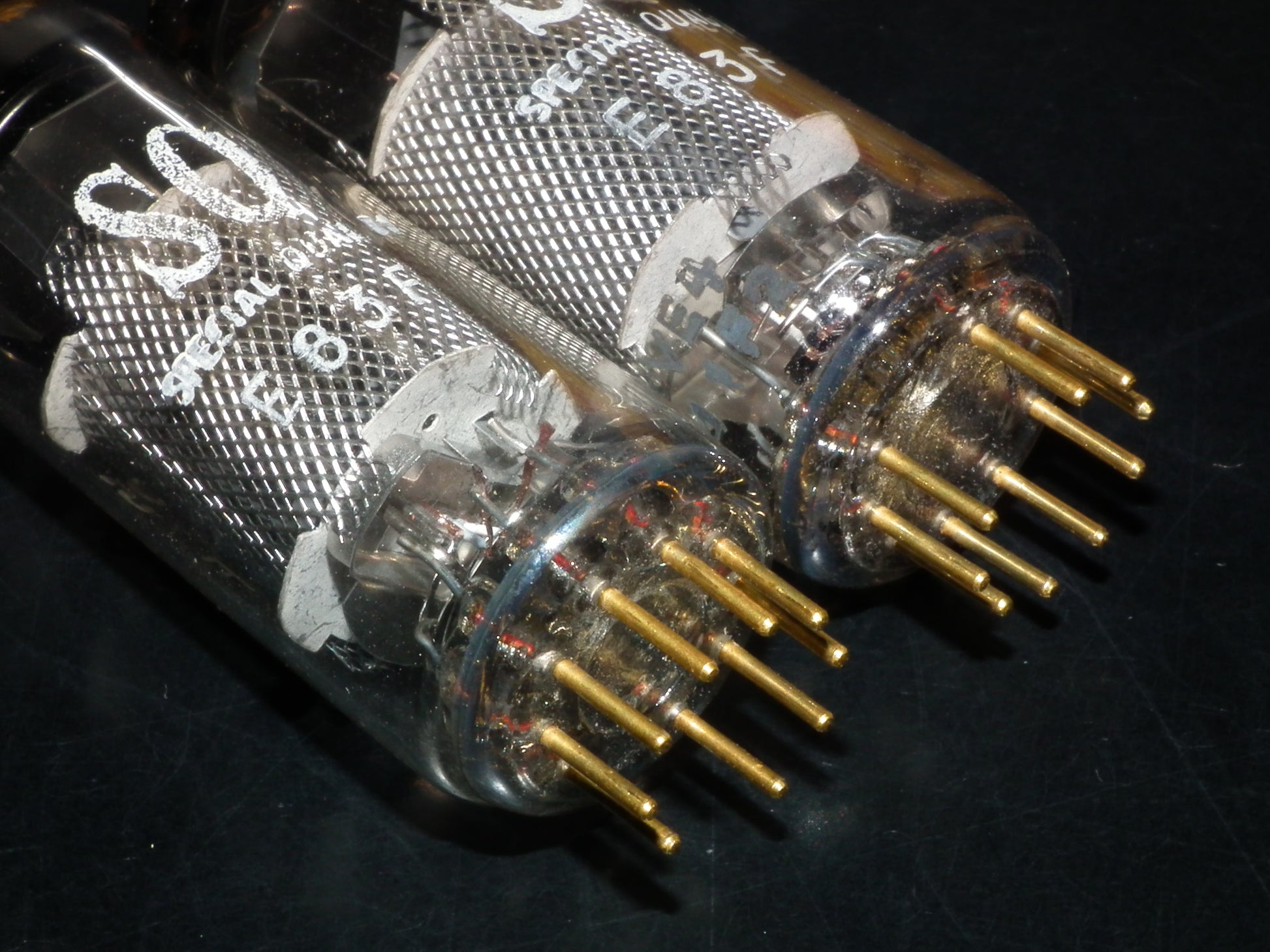 one pair RTC E83F same code VB4 𝞓5B3, made in Holland by Philips one pair RTC E83F same code VB4 𝞓5B3, made in Holland by Philips