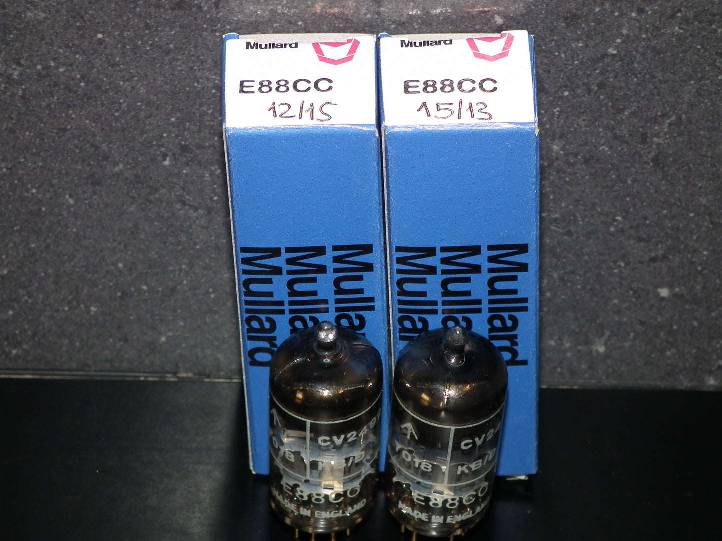 Platinum Matched Pair CV2492 Mullard Mitcham E88CC ECC88 Gold Pins NOS