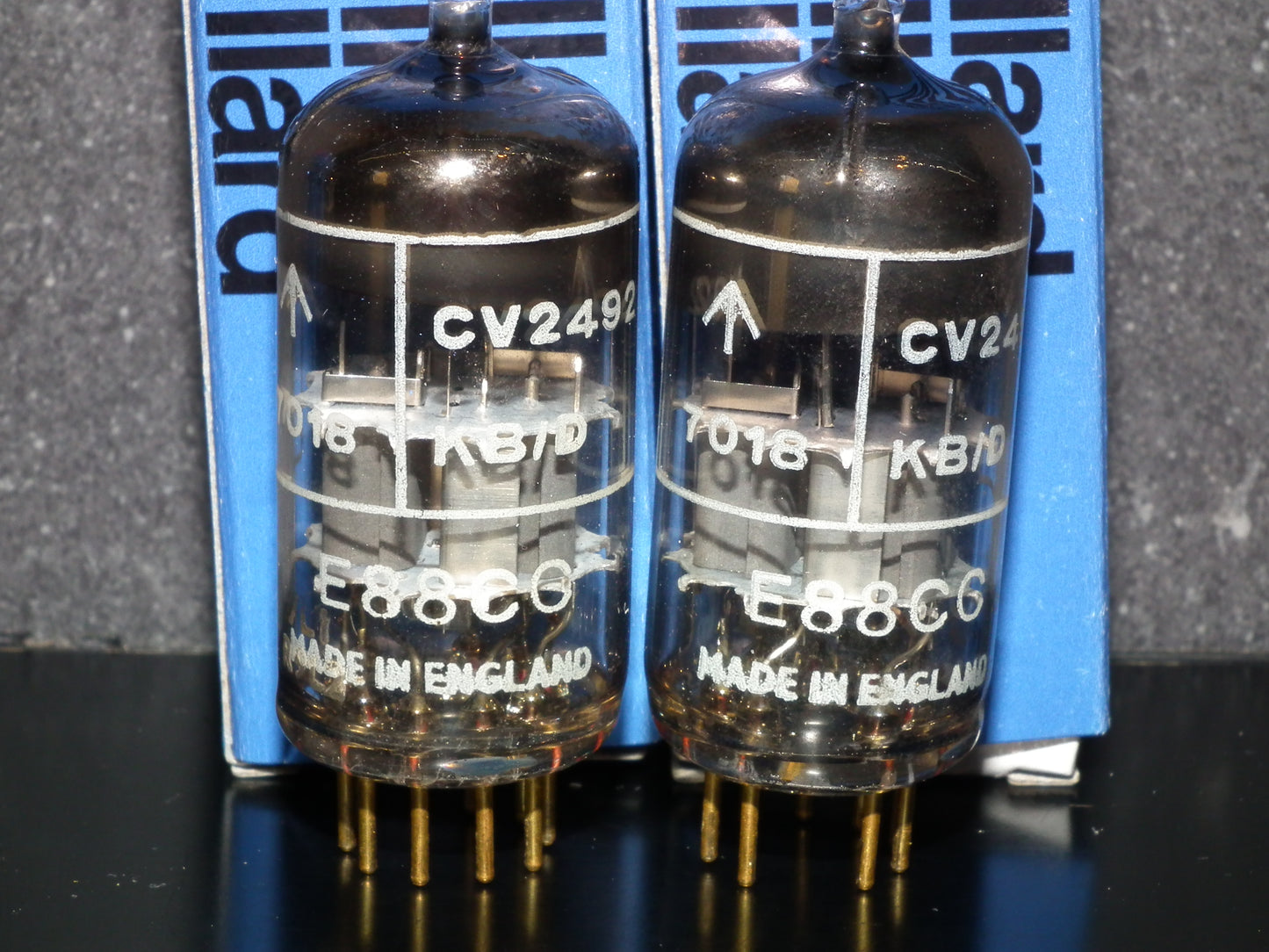Platinum Matched Pair CV2492 Mullard Mitcham E88CC ECC88 Gold Pins NOS