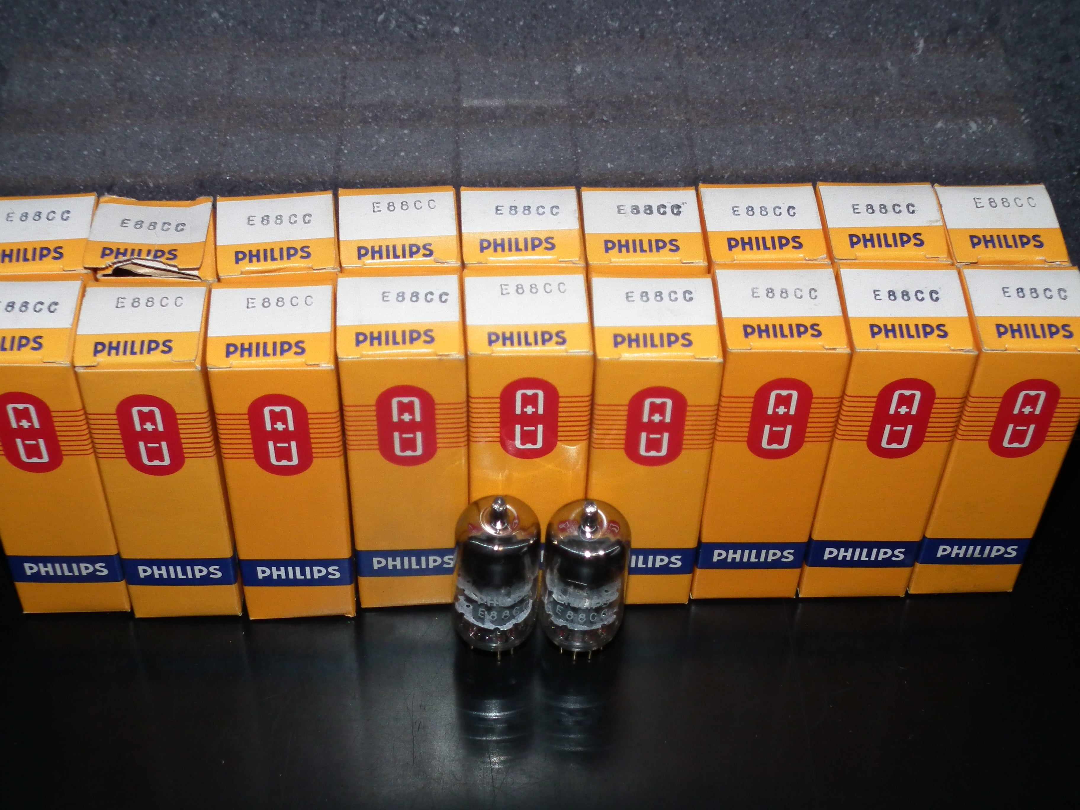 E88CC 6922 Philips Heerlen Holland 1969 Premium ECC88 6DJ8 E88CC 6922 Philips Heerlen Holland 1969 Premium ECC88 6DJ8