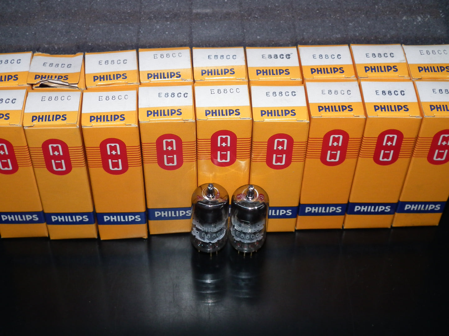 E88CC 6922 Philips Heerlen Holland 1969 Premium ECC88 6DJ8 NOS NIB Matched Pair