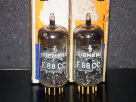 Siemens & Halske E88CC 6922 Matched pair (Munich, BWB) Dual Stage Getter