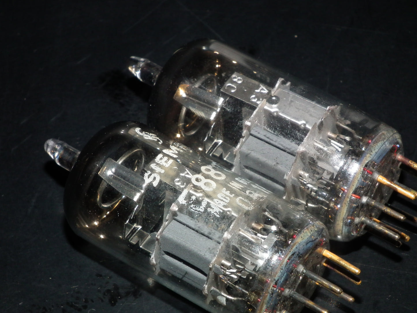Siemens E88CC 6922 Used Tested 30% Pair (2 tubes)
