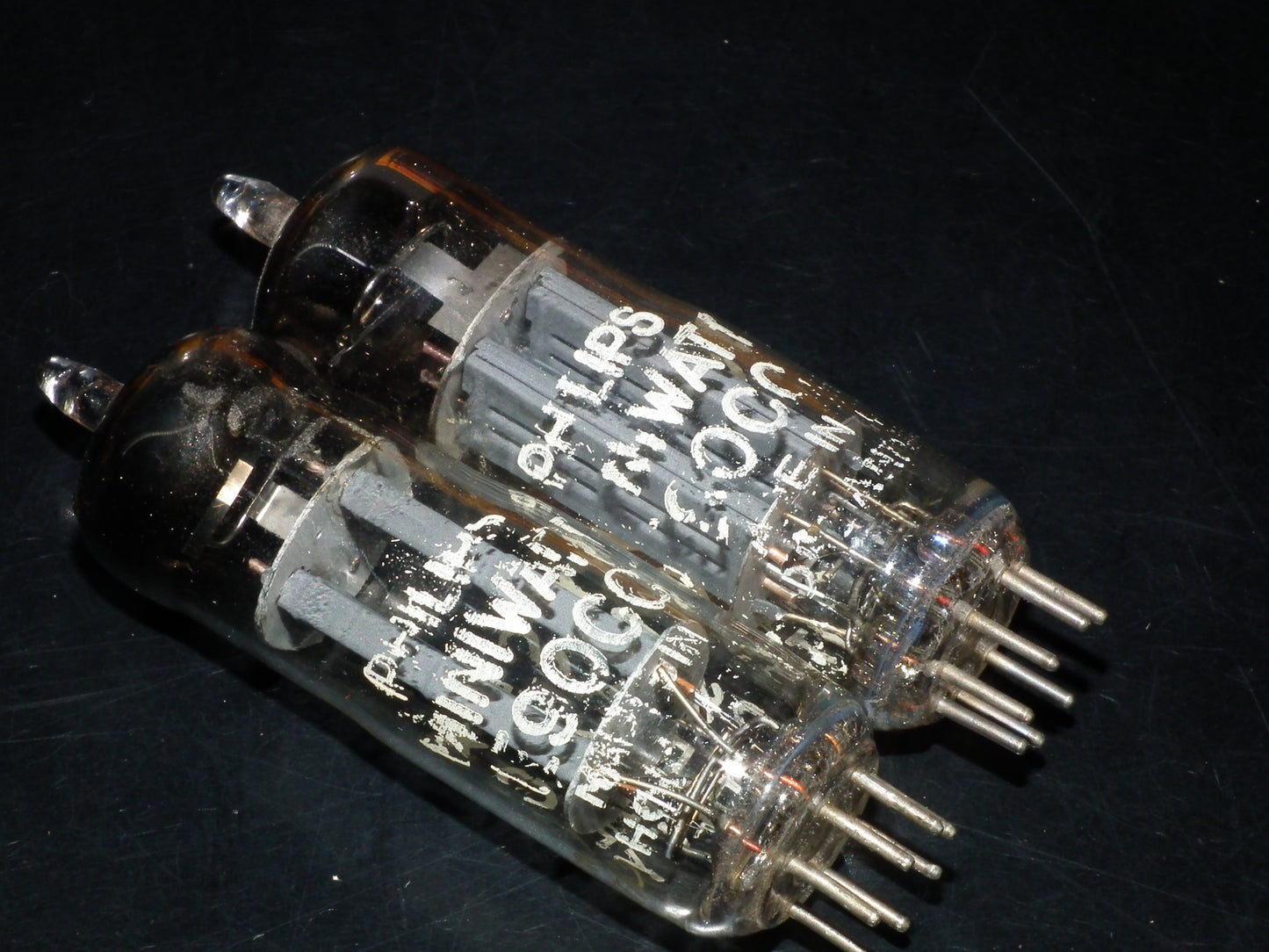 Matched Pair E90CC Philips NOS NIB Crossfoil D Getter Pinched Waist