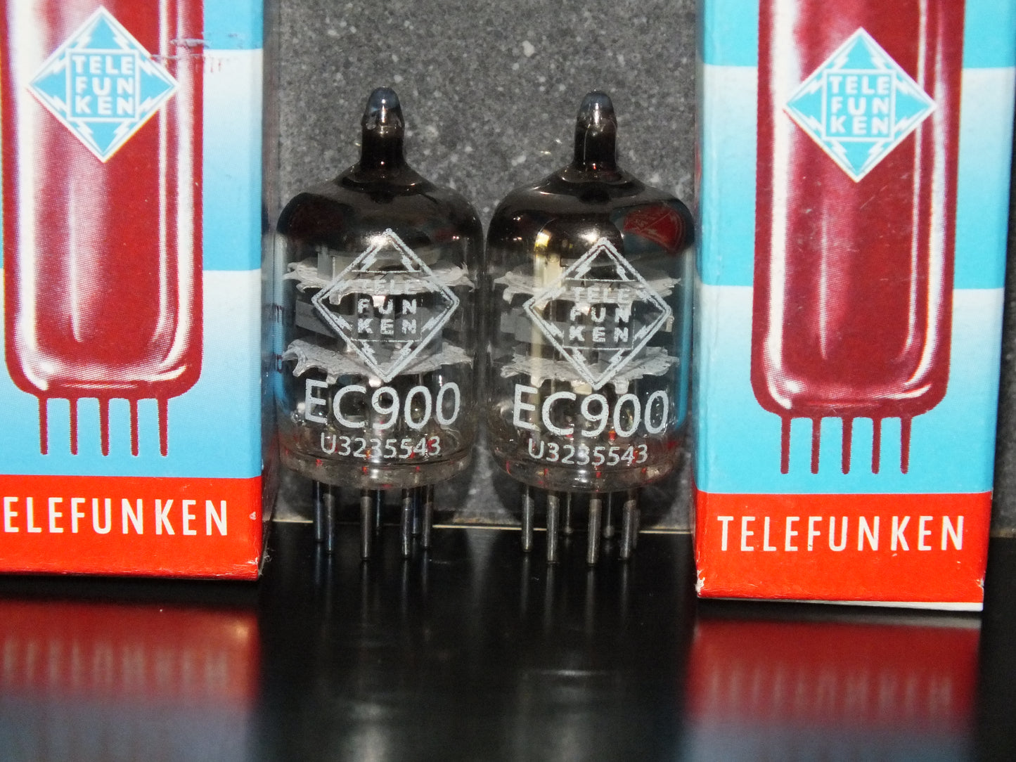 EC900 Telefunken 6HM5 - Matched pair NOS NIB (Phono Grade)