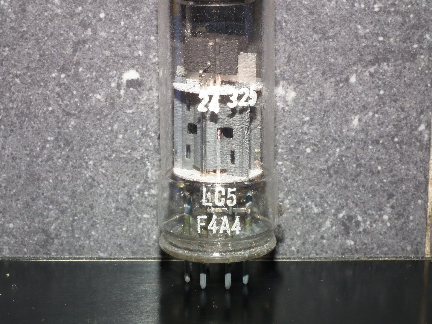 ECC40 Siemens Rimlock Double Audio Triode