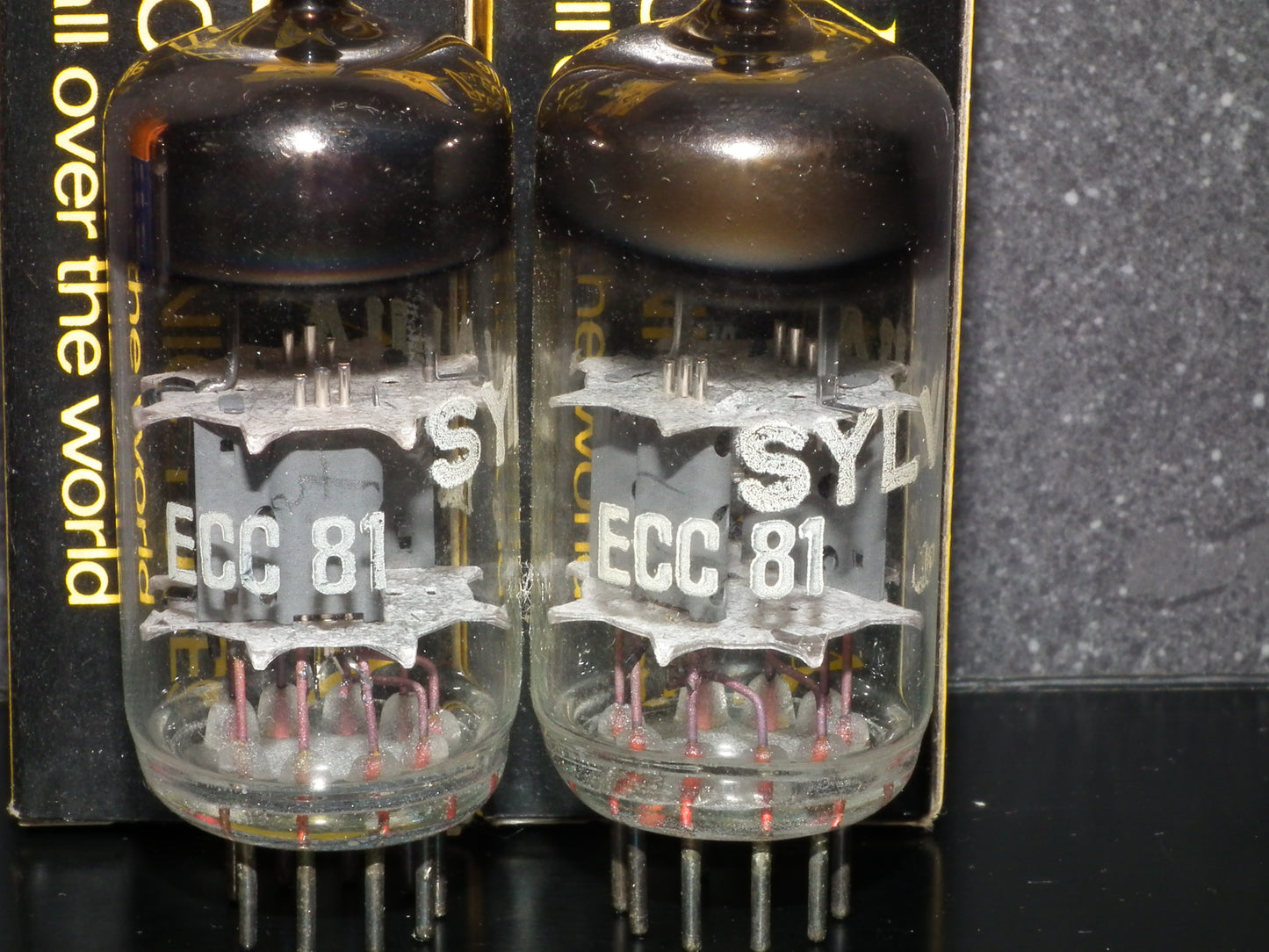 ECC81 SYLVANIA 12AT7 NOS NIB Matched Pair