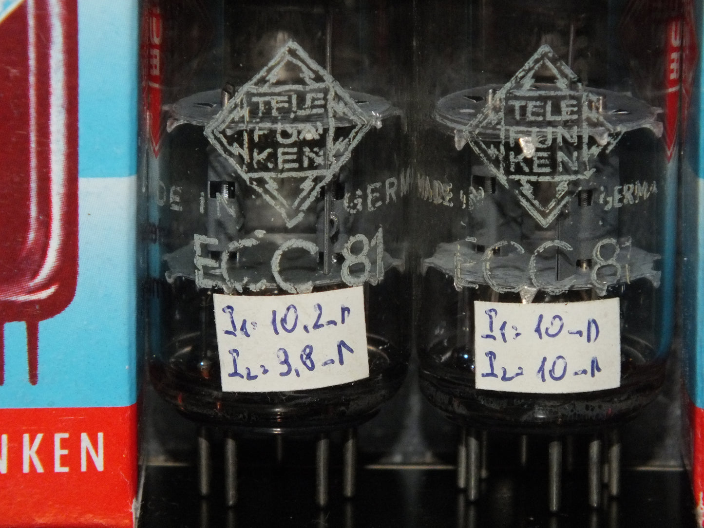 ECC81 Telefunken 12AT7 Platinum Matched pair Tested 100%, Berlin, Diamond bottom