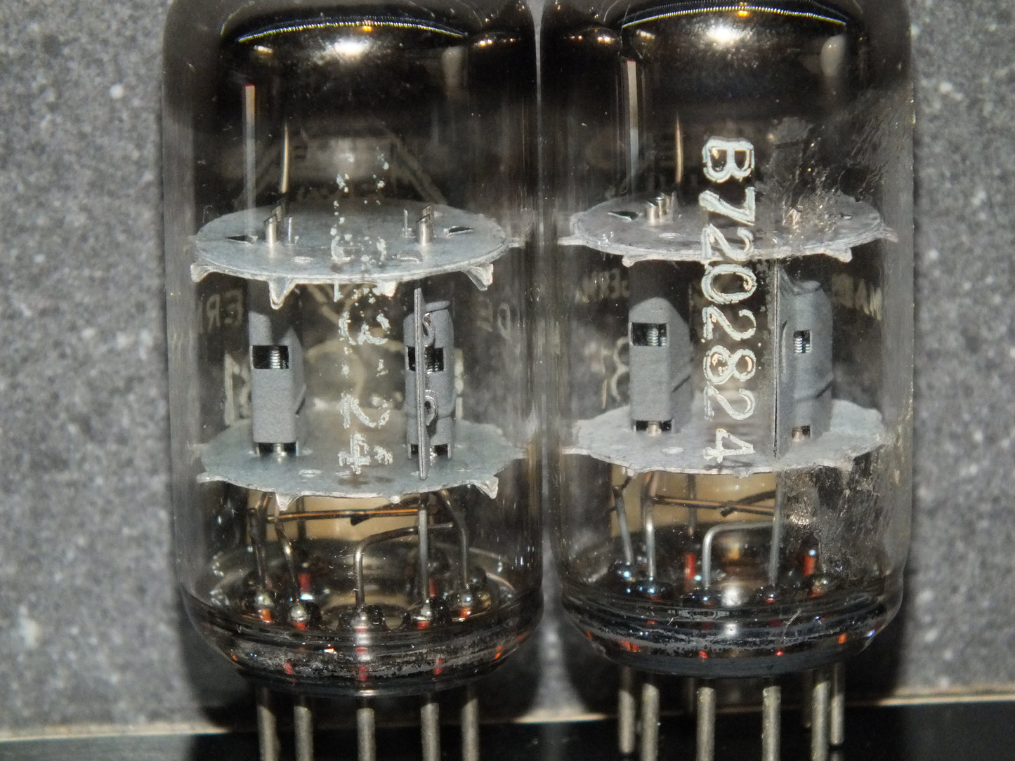 ECC81 Telefunken 12AT7 Platinum Matched pair Tested 100%, Berlin, Diamond bottom