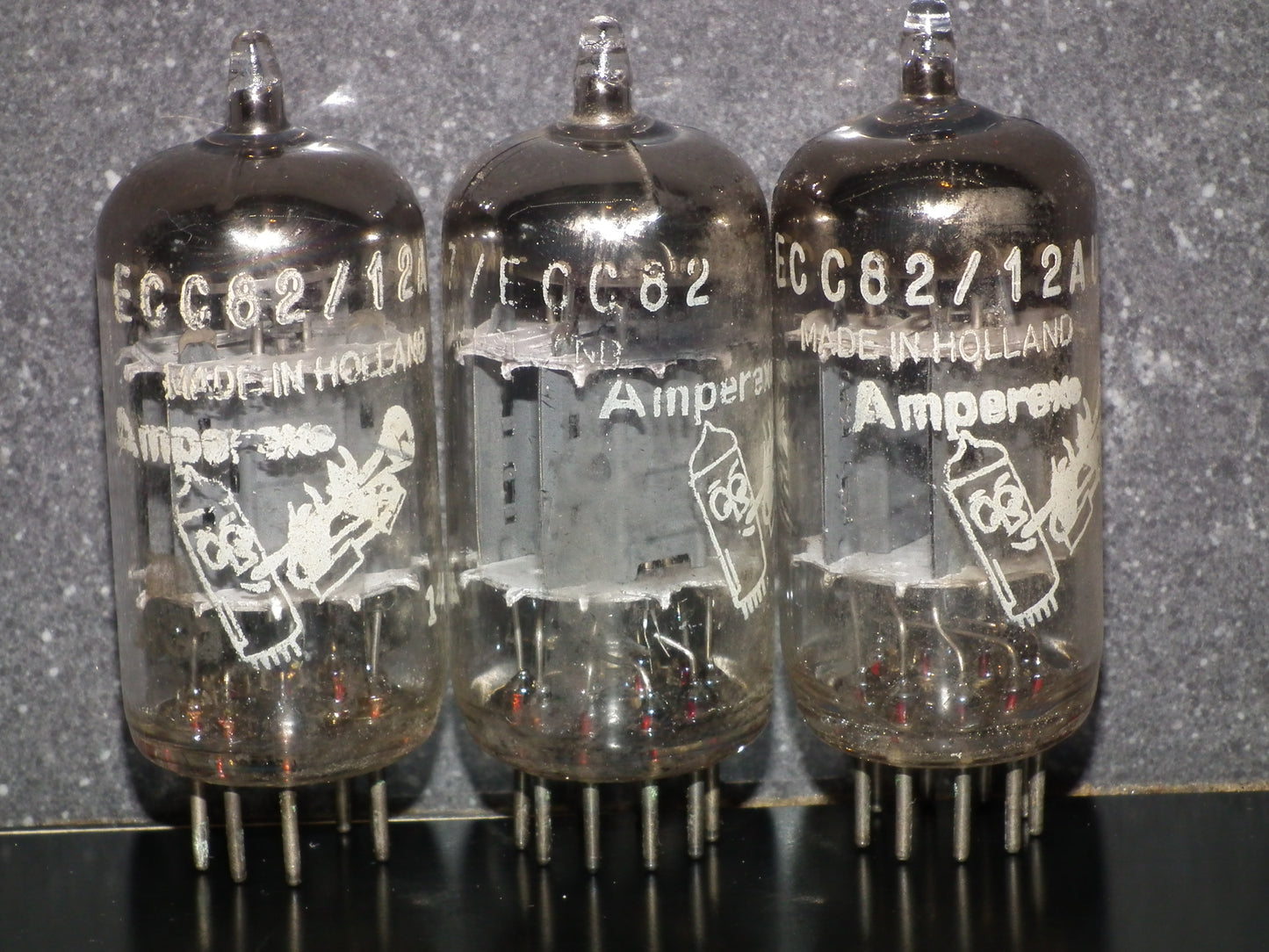 ECC82 Amperex 12AU7 Used Tested 90-100%