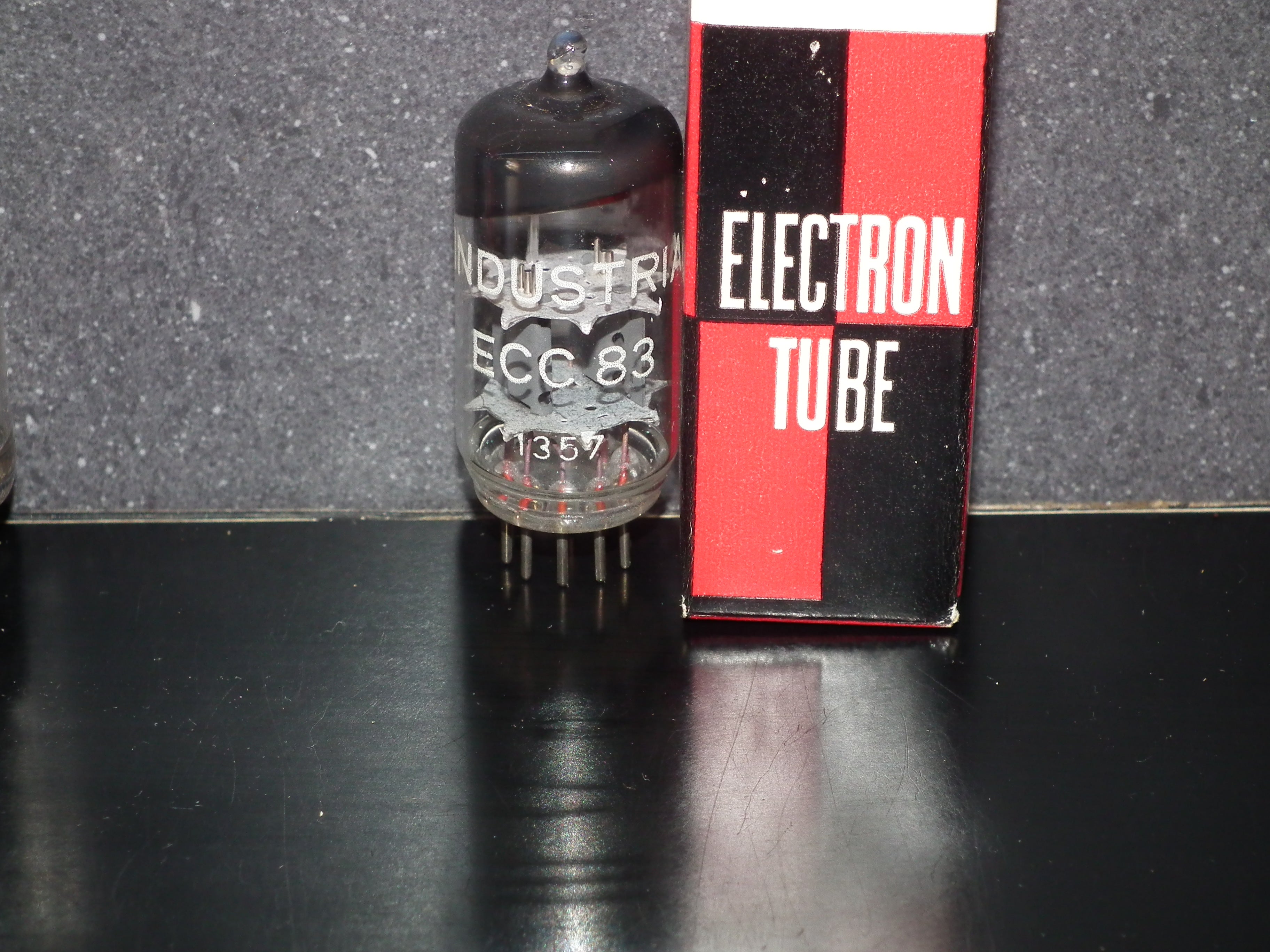 ECC83_Industria_WestGermany_12