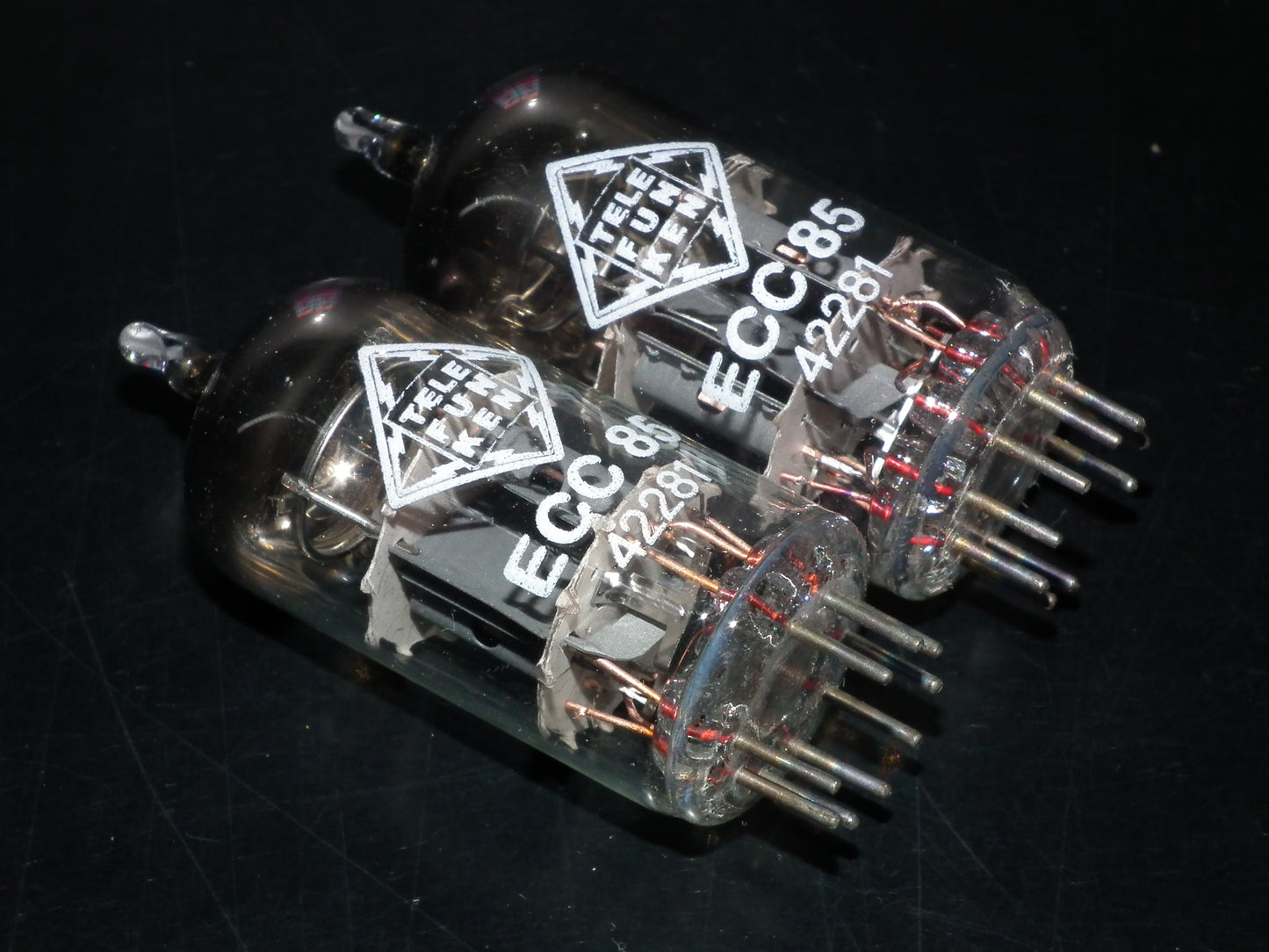 ECC85 6AQ8 Telefunken NOS