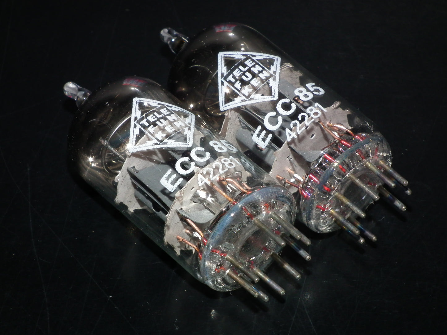 ECC85 6AQ8 Telefunken NOS