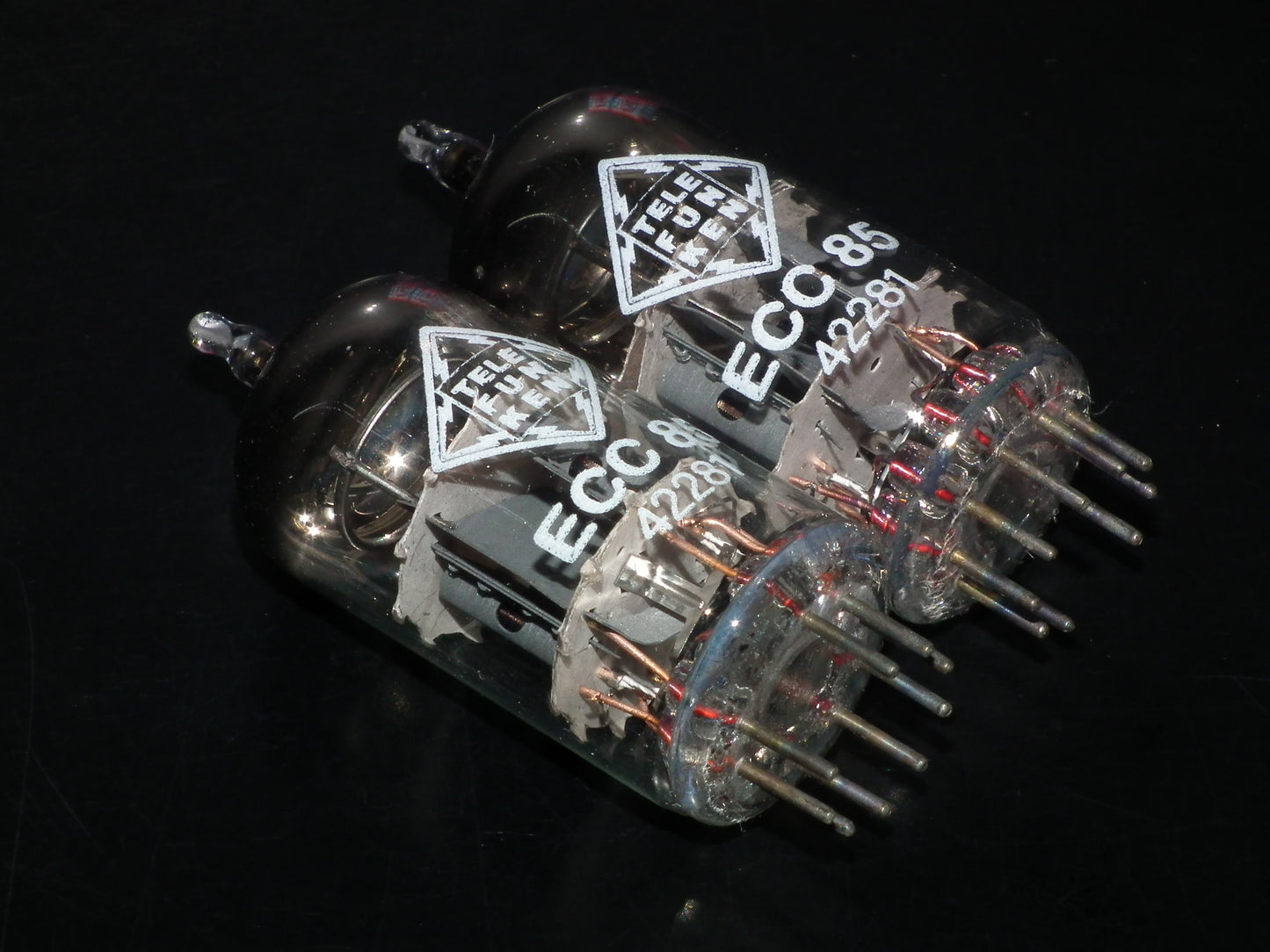 ECC85 6AQ8 Telefunken NOS