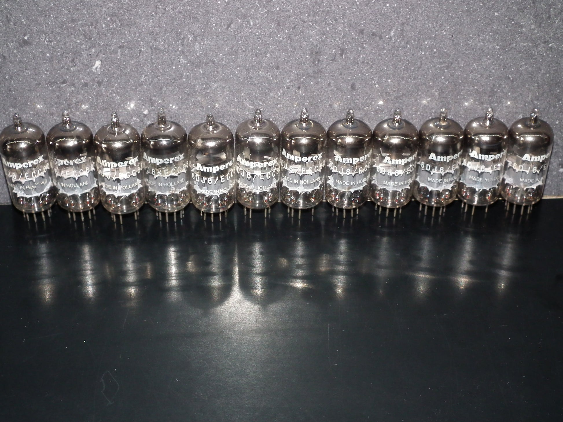 PCC88/7DJ8 -these are a great substitute for ECC88 6DJ8 really nice NOS tubes made in Japan in the 1970's PCC88/7DJ8 -these are a great substitute for ECC88 6DJ8 really nice NOS tubes made in Japan in the 1970's