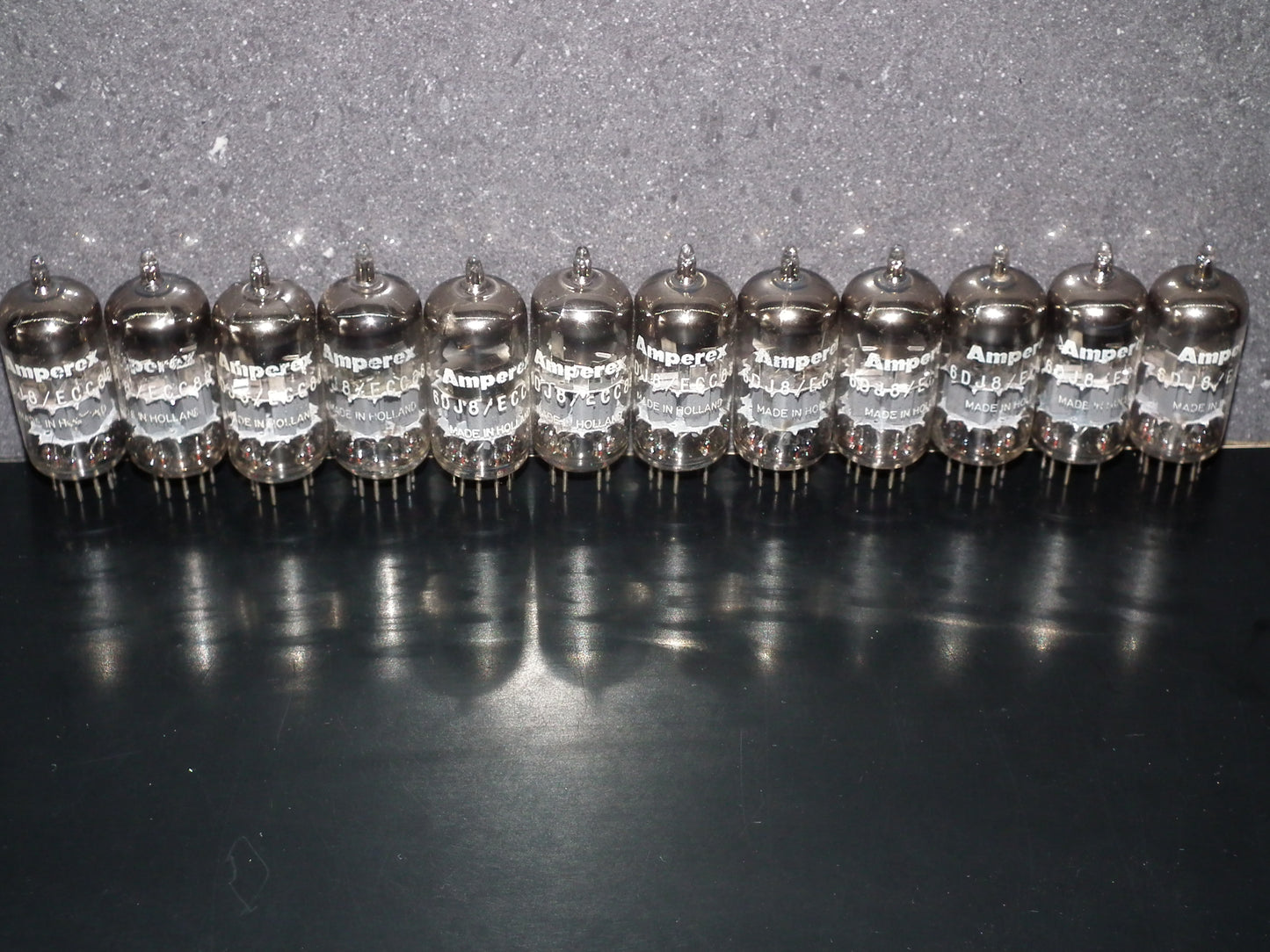 6DJ8 ECC88 Amperex Holland Matched Pair Tested NOS Dual Stage Getter