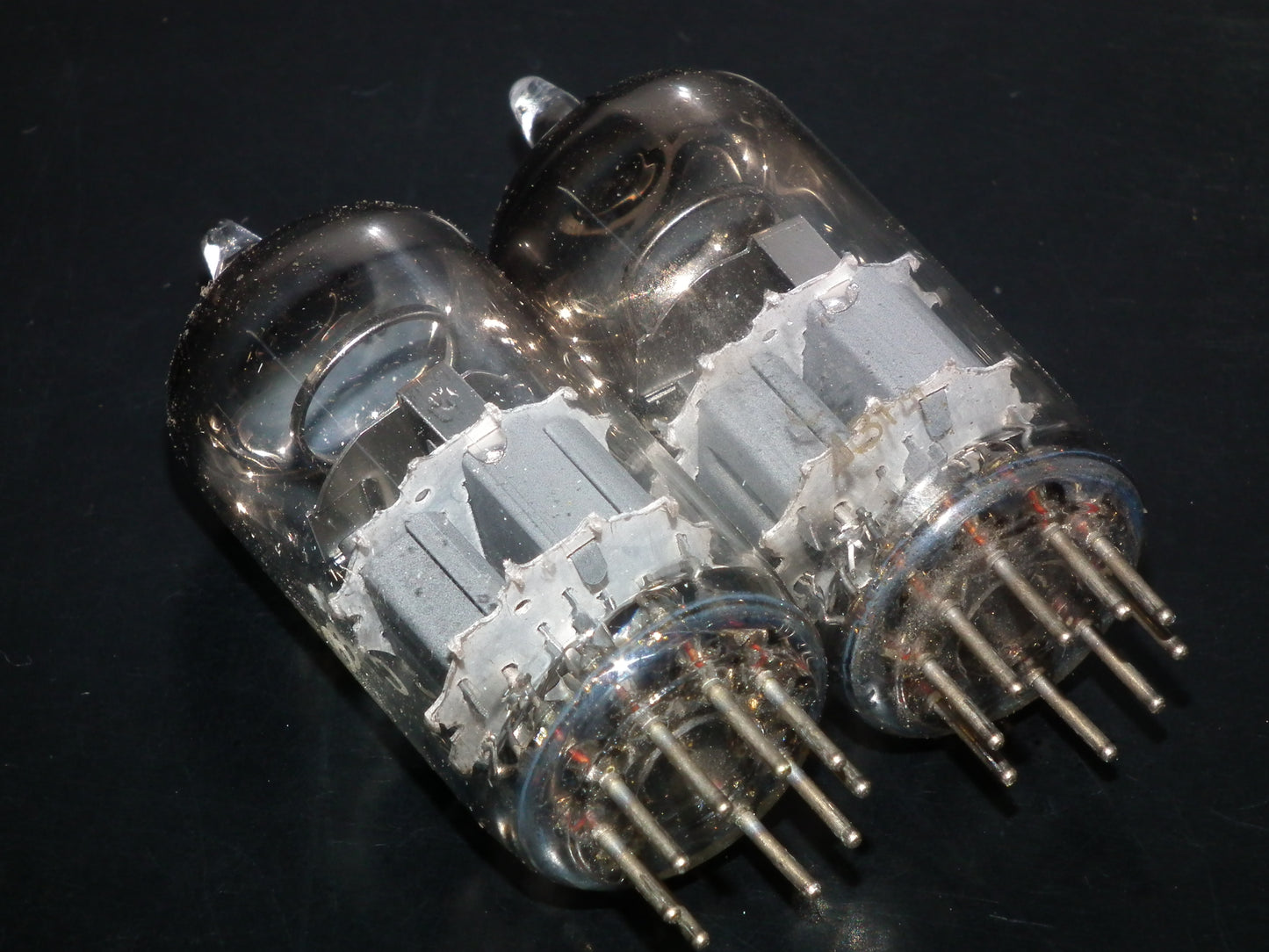 6DJ8 ECC88 Amperex Holland Matched Pair Tested NOS Dual Stage Getter