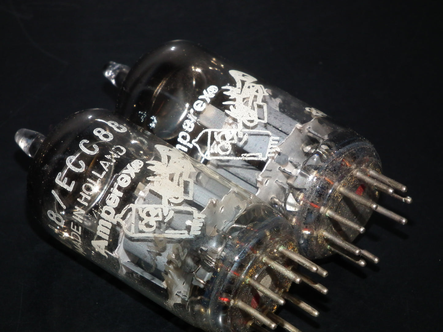 6DJ8 ECC88 Amperex Bugle Boy Holland Matched Pair Tested NOS Dual Stage Getter