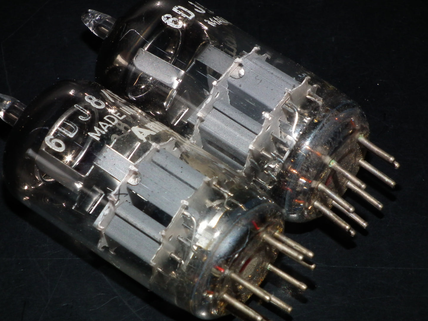 6DJ8 ECC88 Amperex Bugle Boy Holland Matched Pair Tested NOS Dual Stage Getter