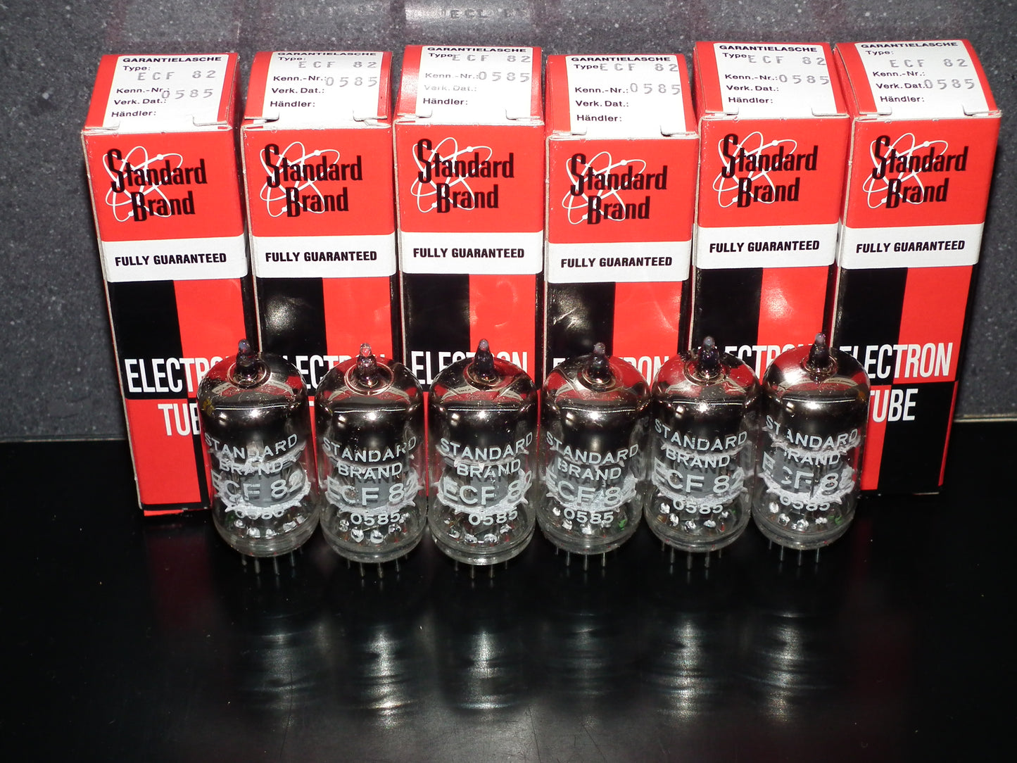 ECF82 Standard 6GH8A 6U8 Platinum matched RARE SQUARE GETTER