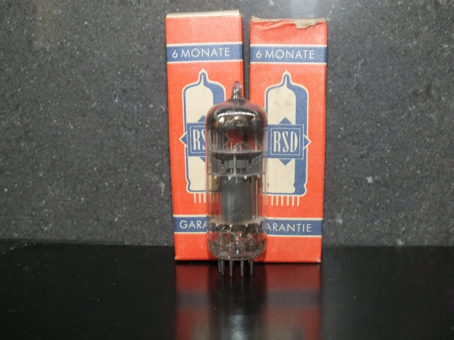 ECL80 RSD Germany 6AB8 NOS NIB