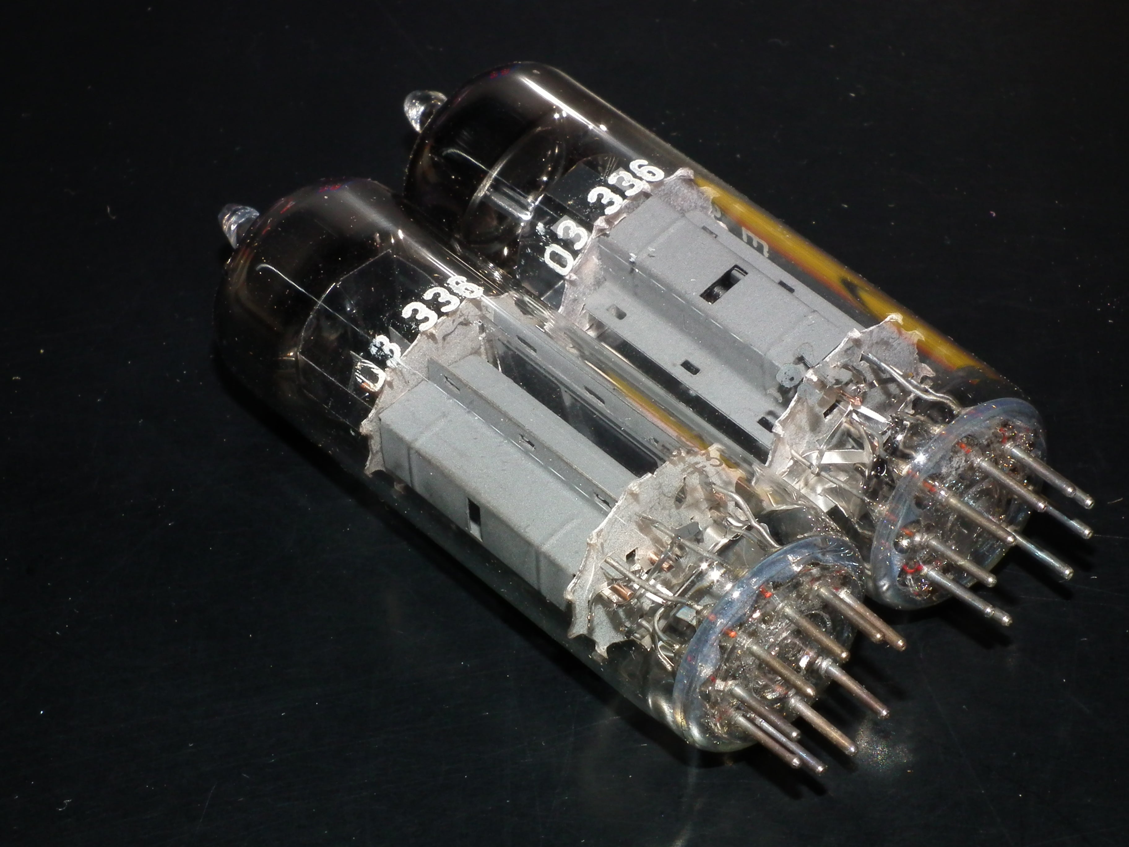 ECL82 6BM8 Siemens NOS NIB Platinum matched pair, Siemens & Halske
