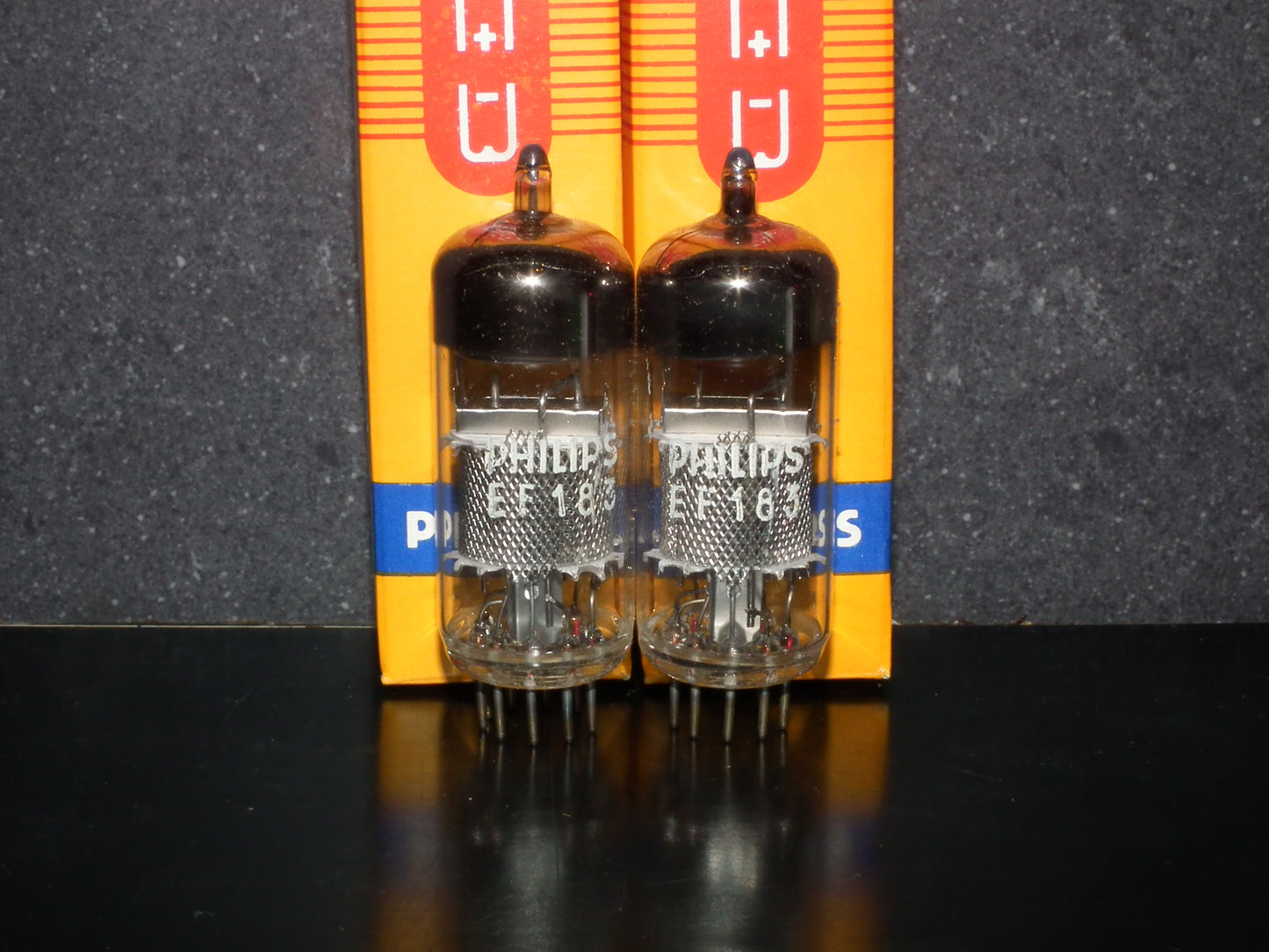 EF183 Philips NOS NIB 6EH7 One pair (2 tubes)