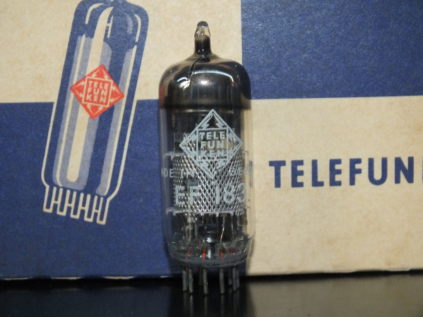 EF183 Telefunken NOS NIB Sealed 6EH7 Made by Siemens Halske
