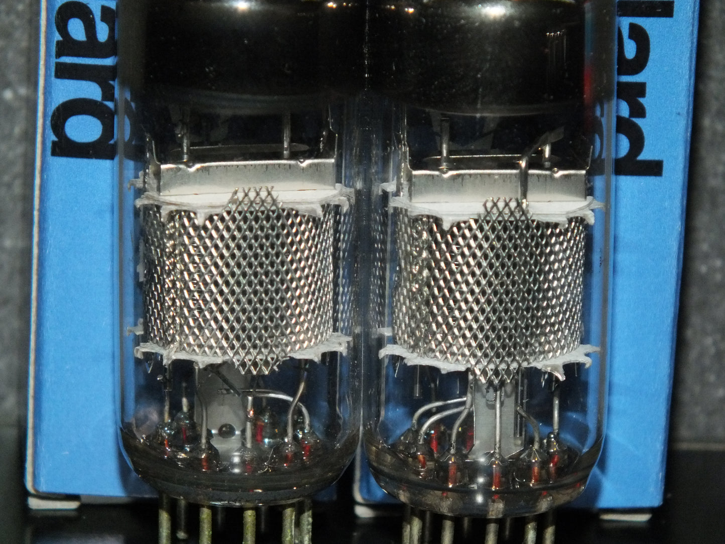 EF184 Mullard 6EJ7 Platinum Matched Pair (2 tubes) NOS NIB