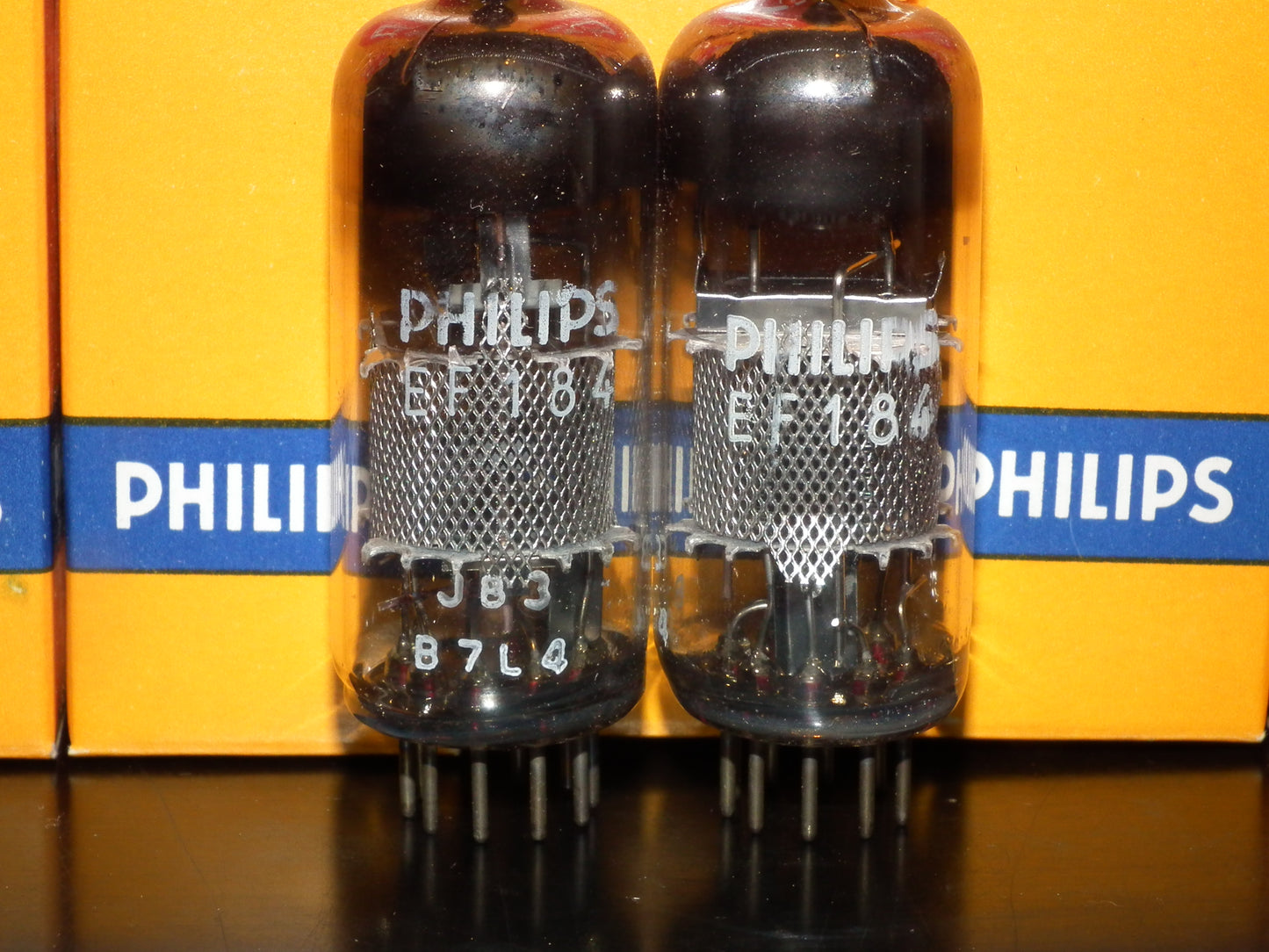 Platinum Matched Pair (2 tubes) EF184 Mullard Blackburn 6EJ7