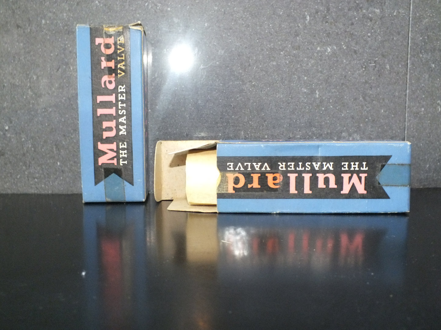 EF37A Mullard NOS NIB Low Noise Audio Pentode