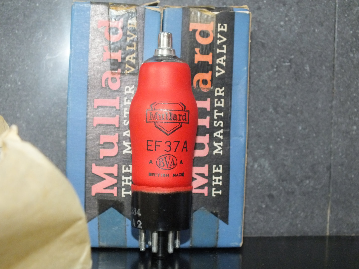 EF37A Mullard NOS NIB Low Noise Audio Pentode