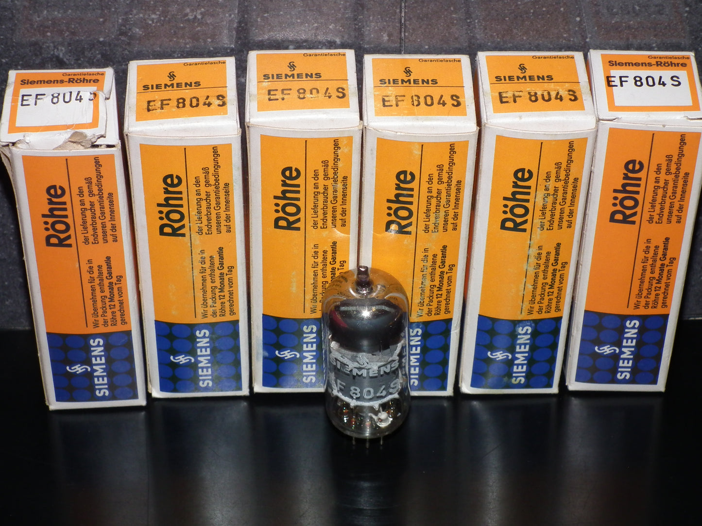 EF804S Telefunken NOS NIB Low Noise Diamond Bottom branded Siemens