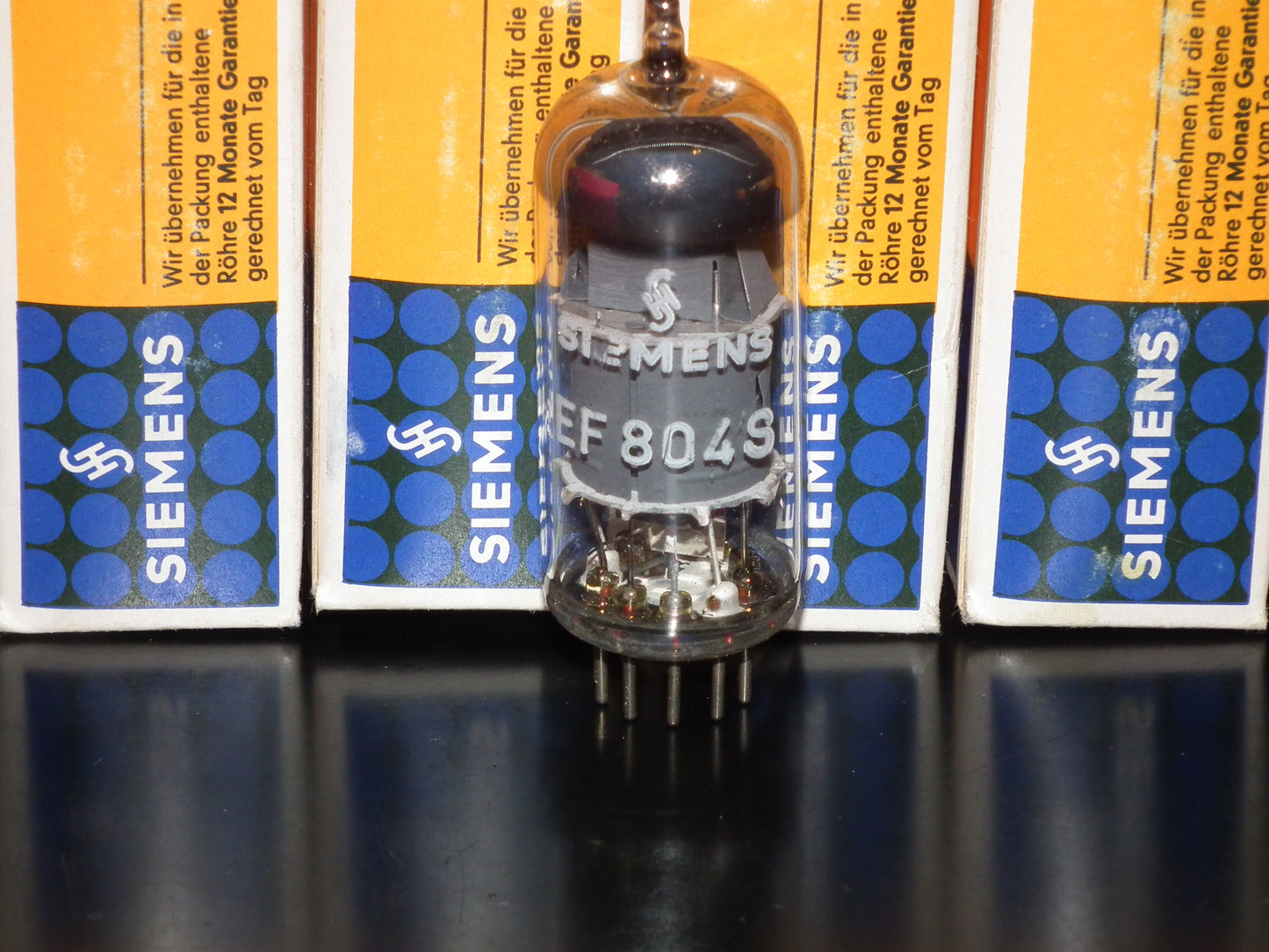 EF804S Telefunken NOS NIB Low Noise Diamond Bottom branded Siemens