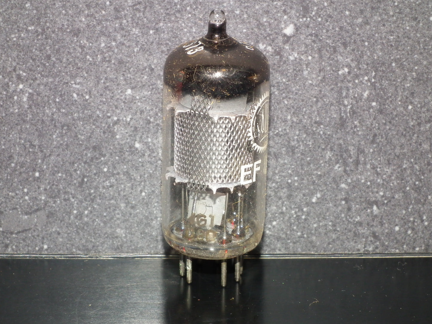 EF83 Valvo Hamburg RARE Square Getter NOS NIB