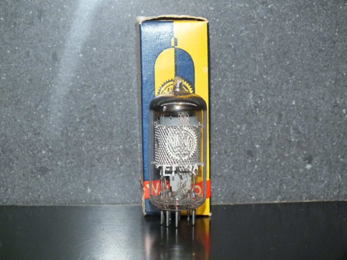 EF86 6267 Valvo Hamburg (1 PC) NOS NIB Low Noise Audio Old Type