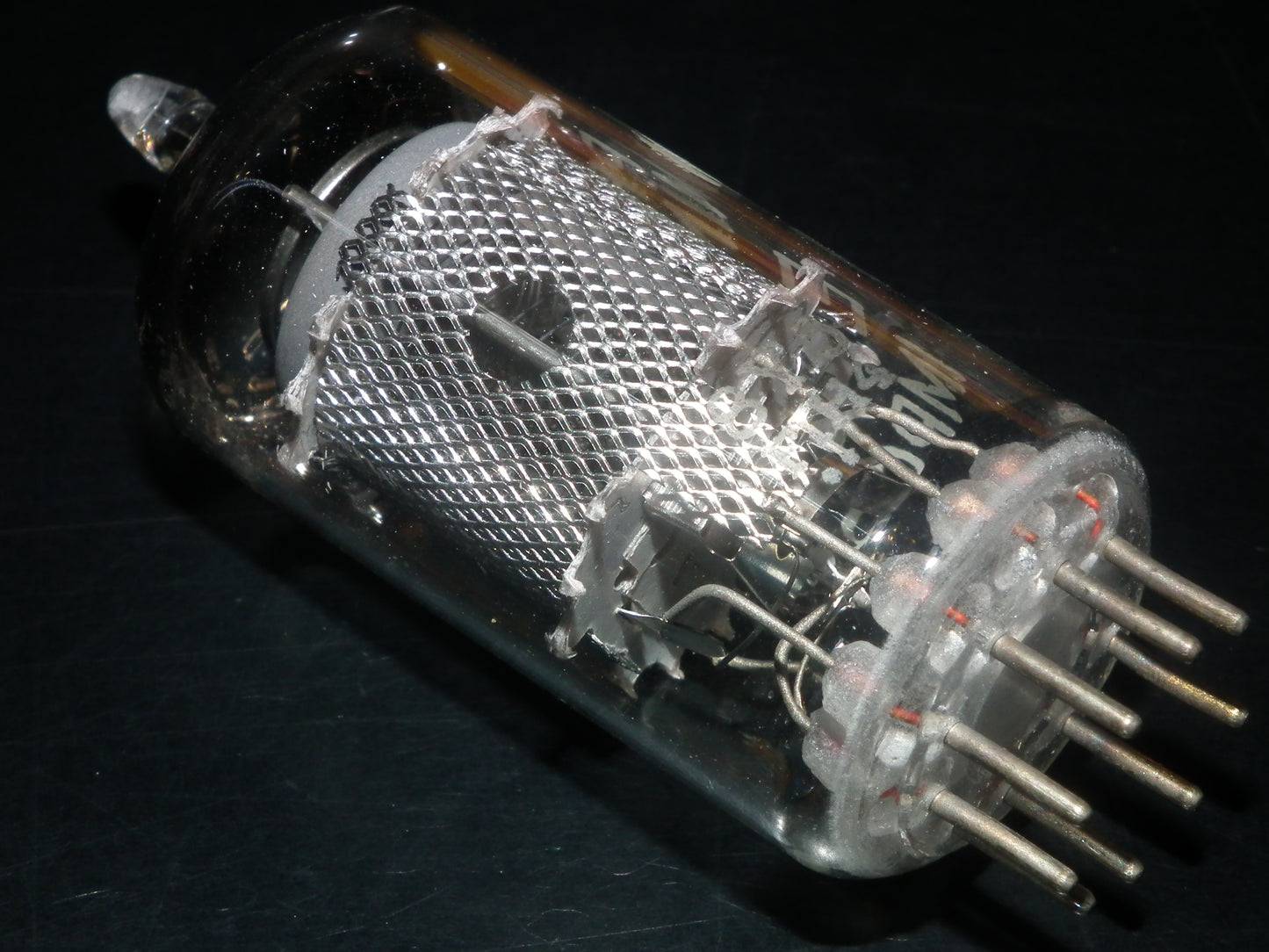 NOS NIB EF86 6267 Philips Miniwatt Low Noise Audio Mesh plate