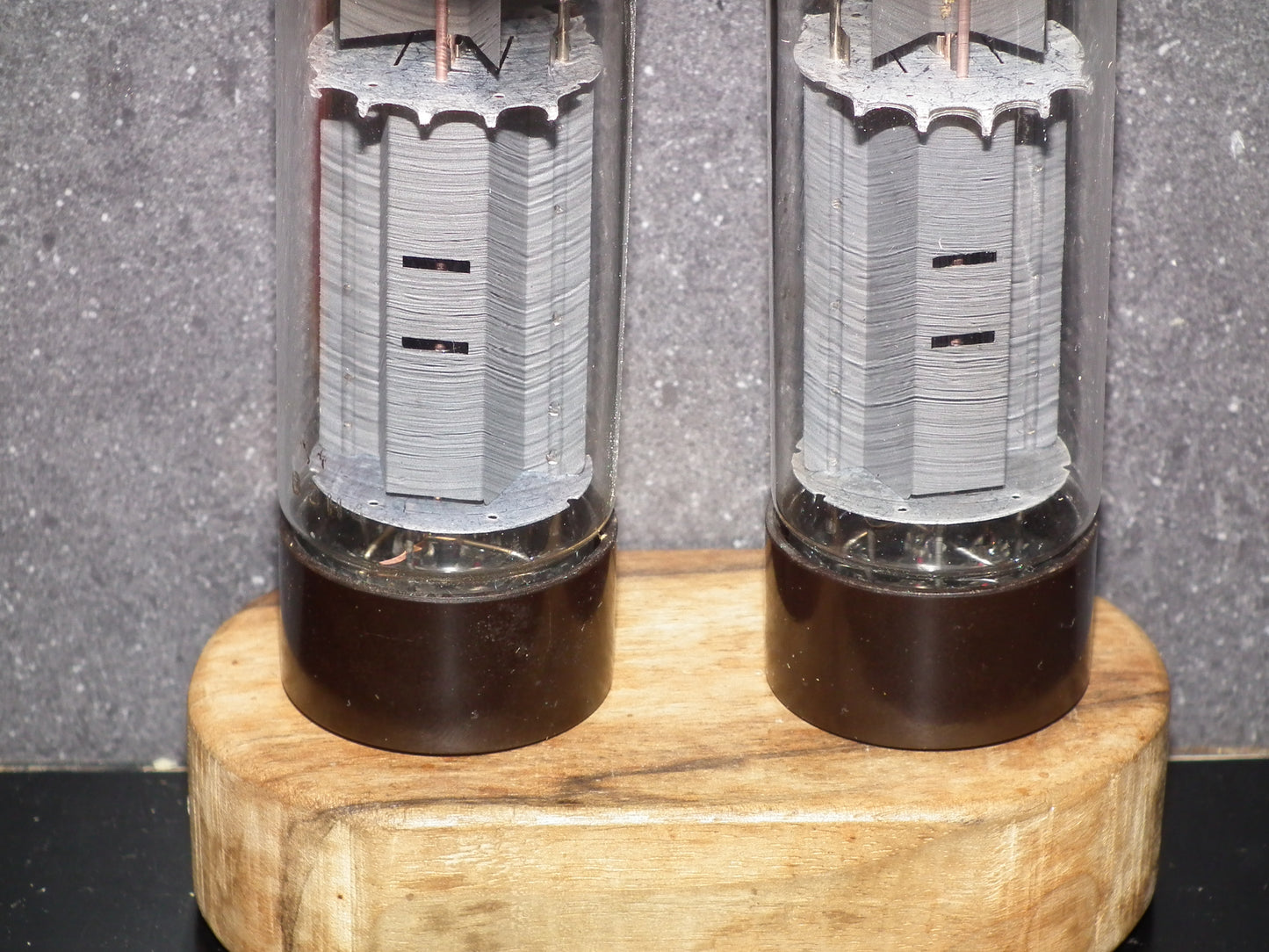 EL34 6CA7 Mullard Xf2 OO  Getter Welded Anodes Platinum Matched Pair 100%