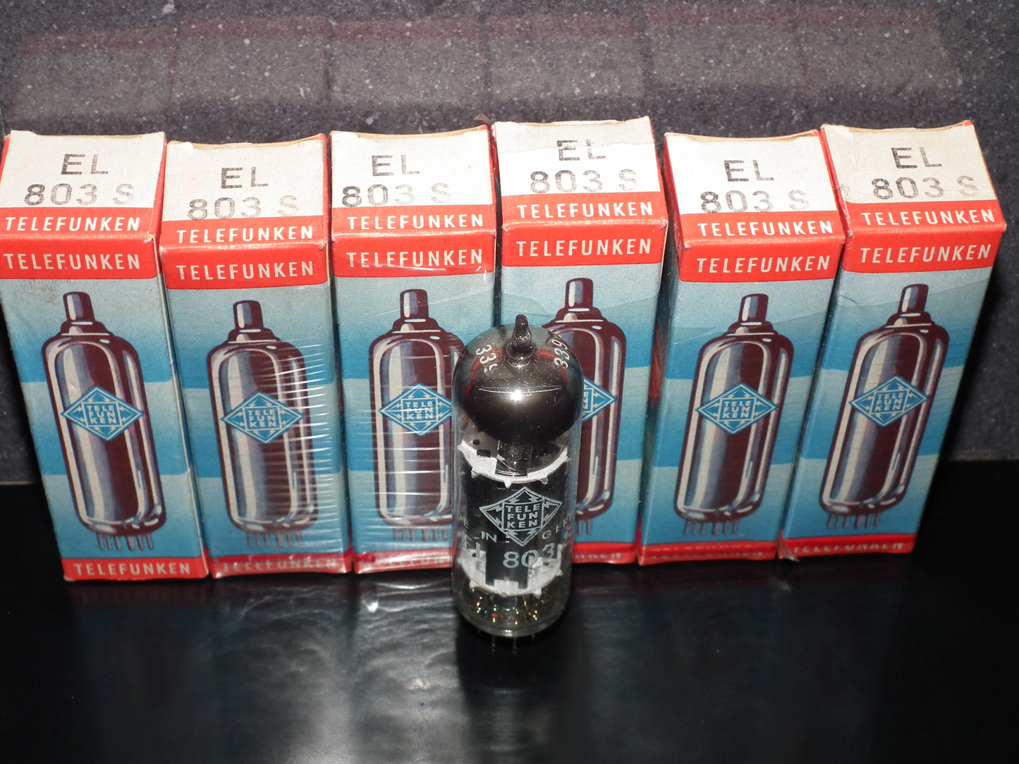 EL803S Telefunken Diamond Bottom Made in West Germany NOS NIB