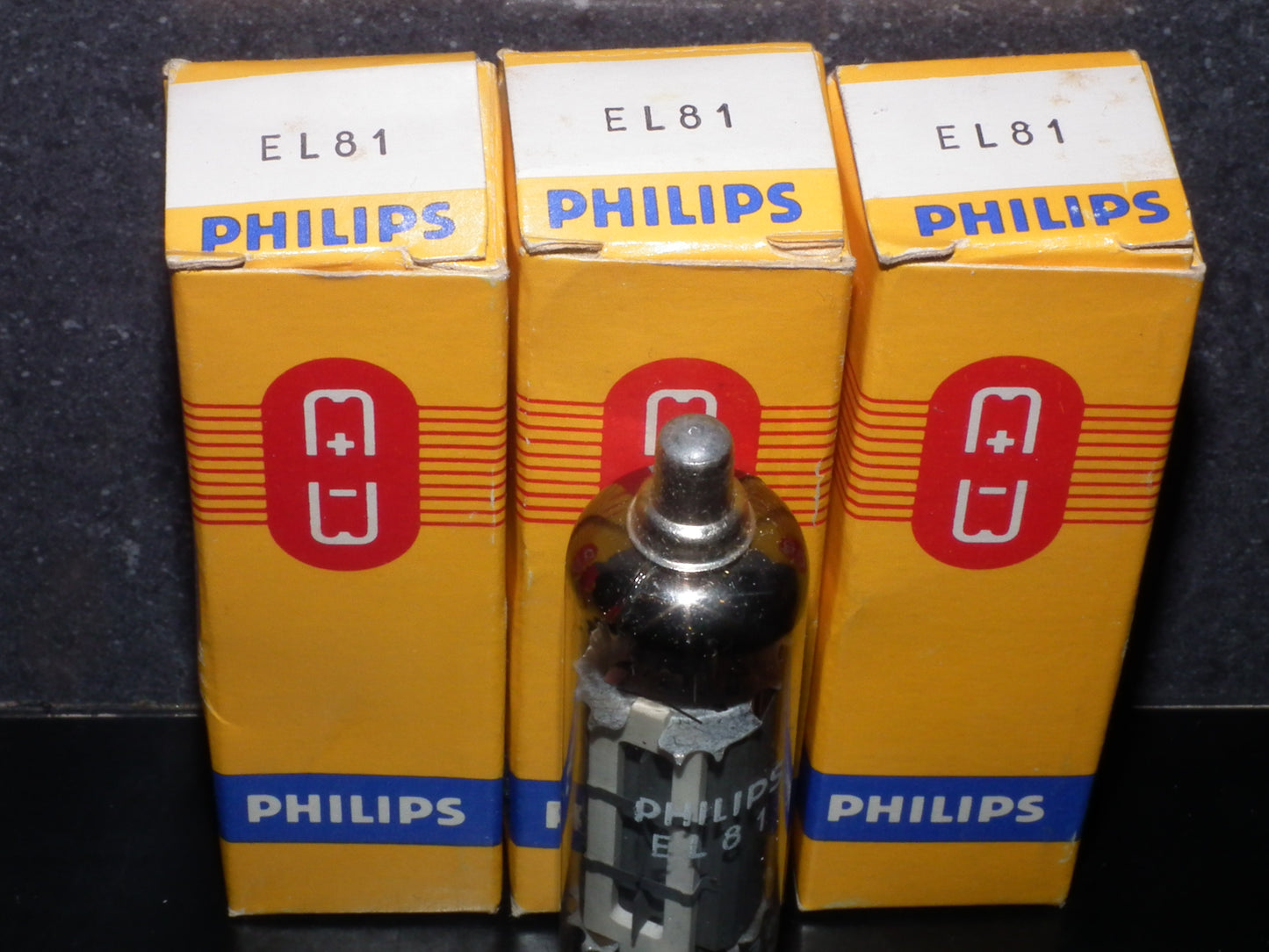 EL81 Philips 6CJ6 NOS NIB pentode CV2721