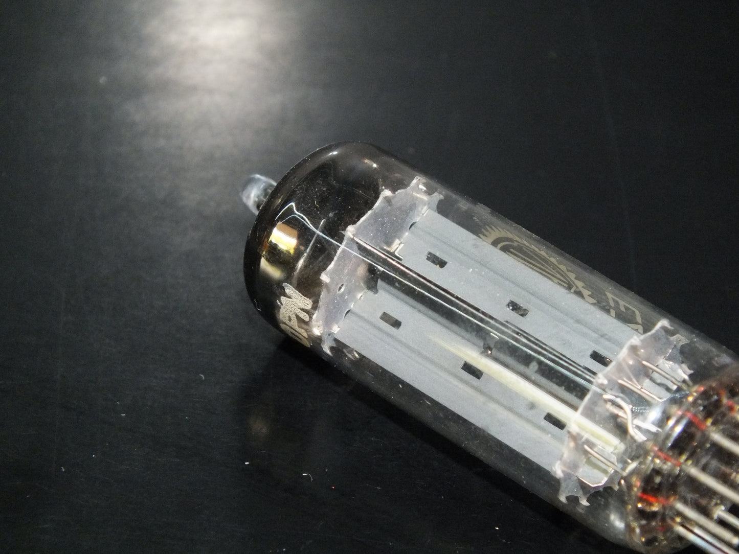 EZ80 Valvo 6V4 D Getter NOS NIB Hamburg plant 50s