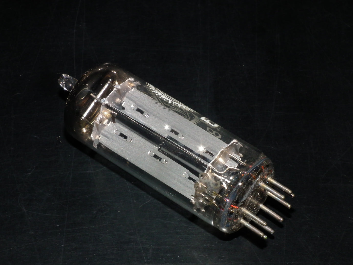EZ80 Valvo 6V4 NOS RARE D Getter Hamburg plant 1958