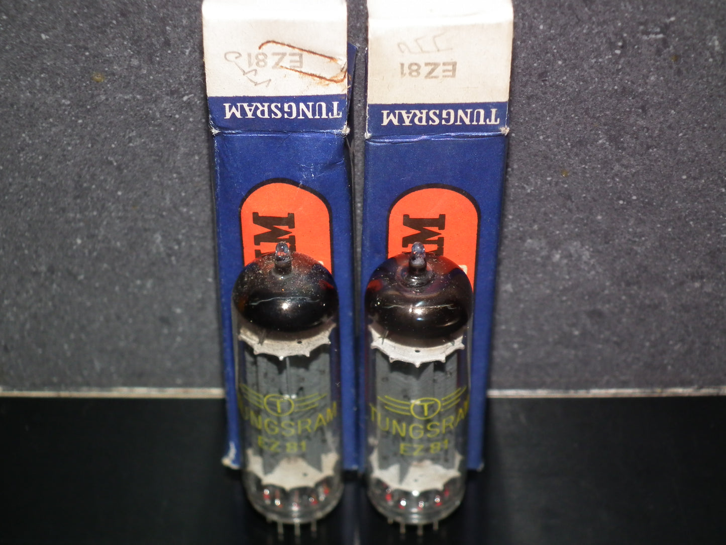 One (1 pcs) Tungsram EZ81 6CA4 RARE Foil Getter NOS NIB Great Sound