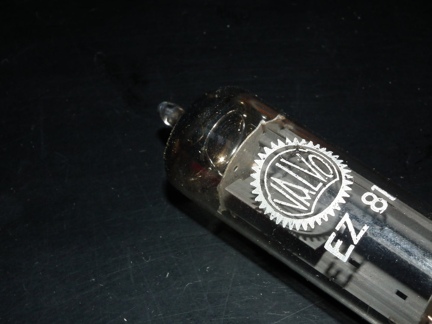 EZ81 Mullard 6CA4 NOS NIB Blackburn D Getter Rebranded Valvo