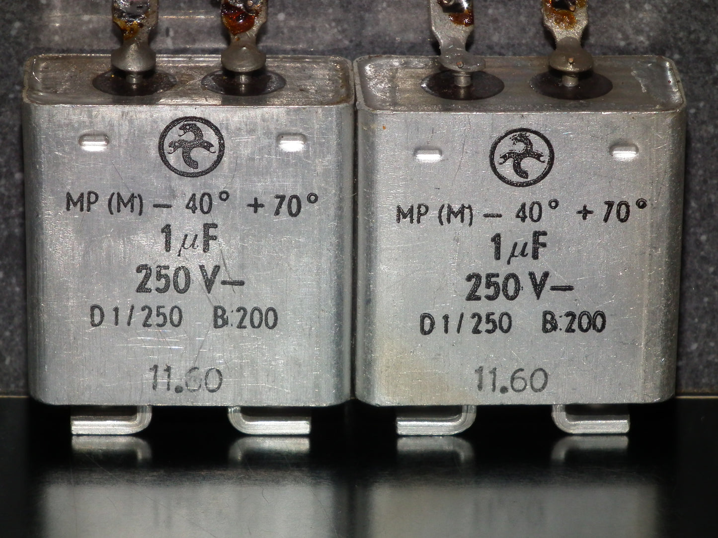 Hydra AEG Berlin PIO capacitors 1uF 250V Audio coupling two pcs (2)