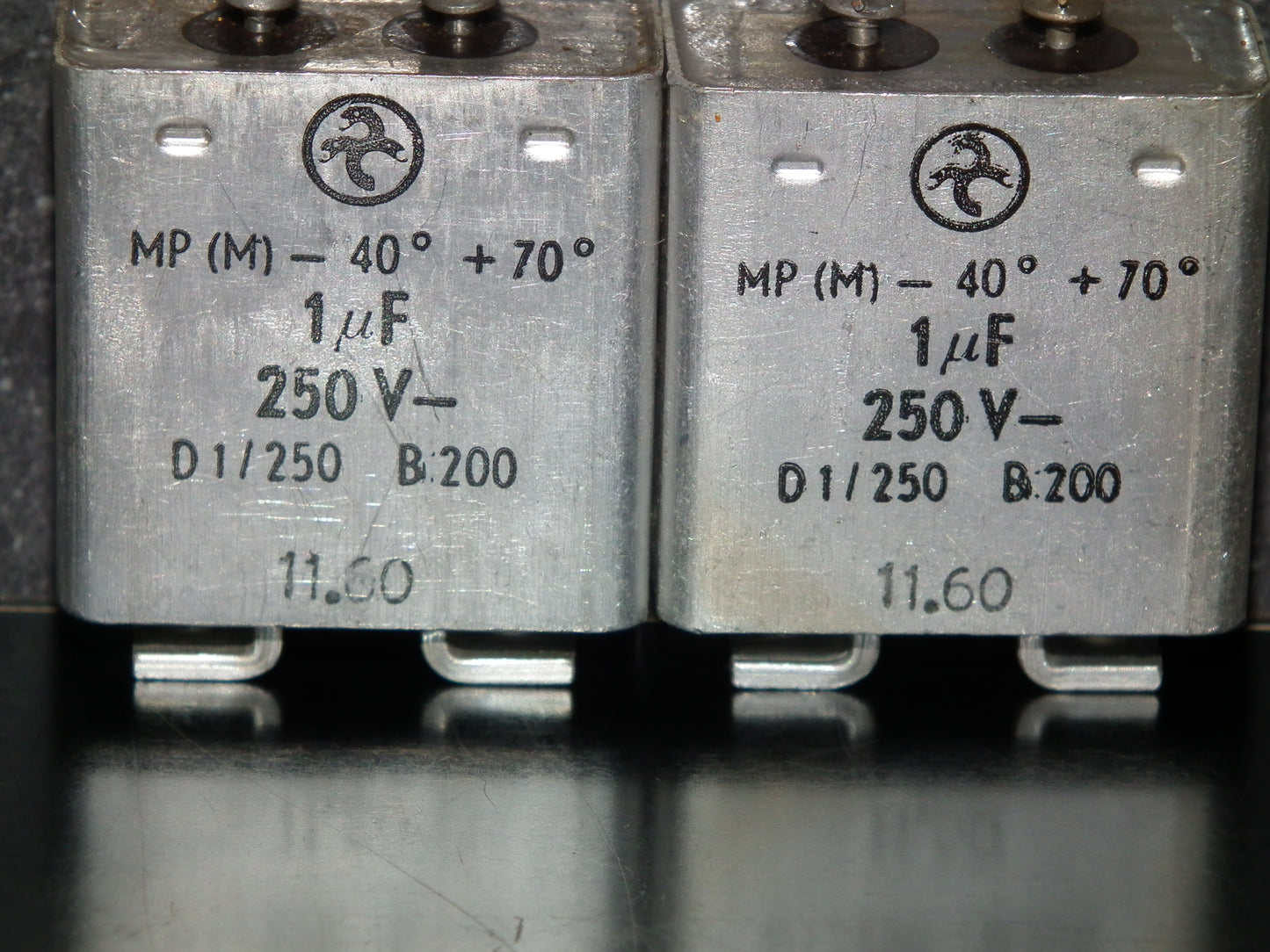 Hydra AEG Berlin PIO capacitors 1uF 250V Audio coupling two pcs (2)
